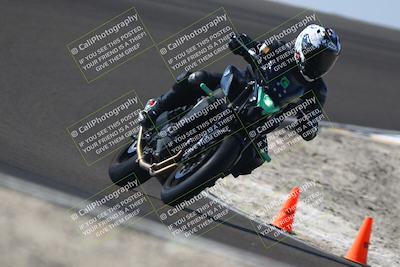 media/Nov-01-2025-TrackDaz (Sat) [[2b4d5192bc]]/C Group/1240pm (Turn 2 Outside)/